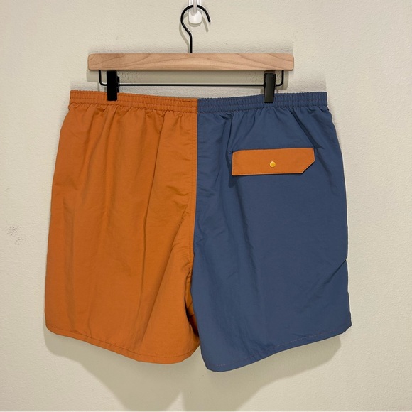 Patagonia Baggies Shorts 5" – Men’s Large – Utility Blue – Peace Patch – NWT - Picture 5 of 5